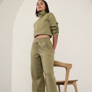 Athleta Allure High Rise Pant NWT